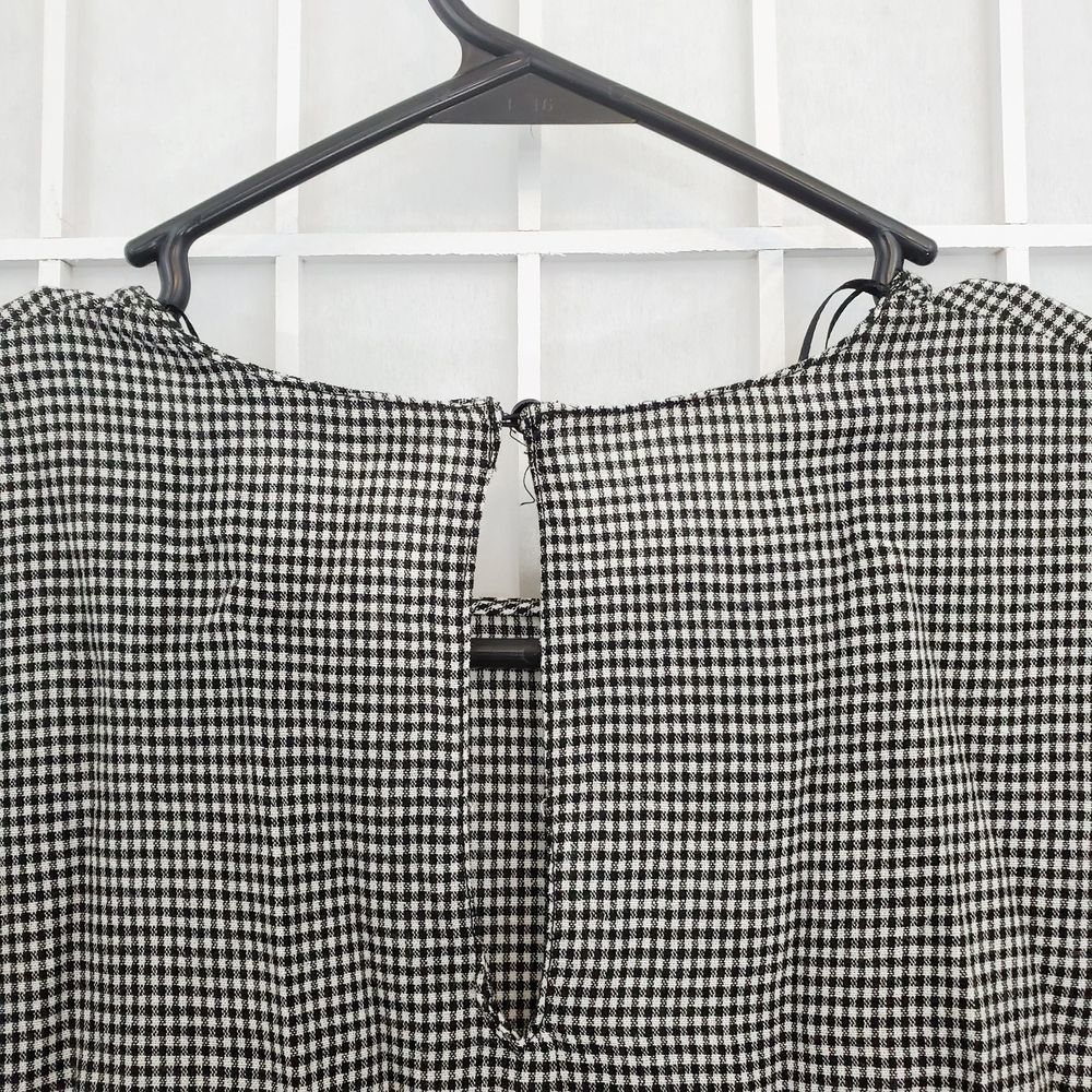 ZARA Woman Gingham Blouse Size XS (extra small) - Picture 6 of 7
